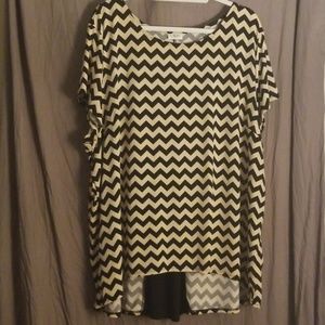 Cato Chevron print Hi Lo Blouse